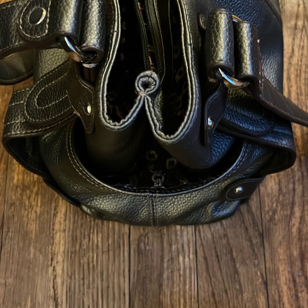 Tignanello shoulder bag pebbled leather gray metallic quiet luxury - Picture 11 of 14